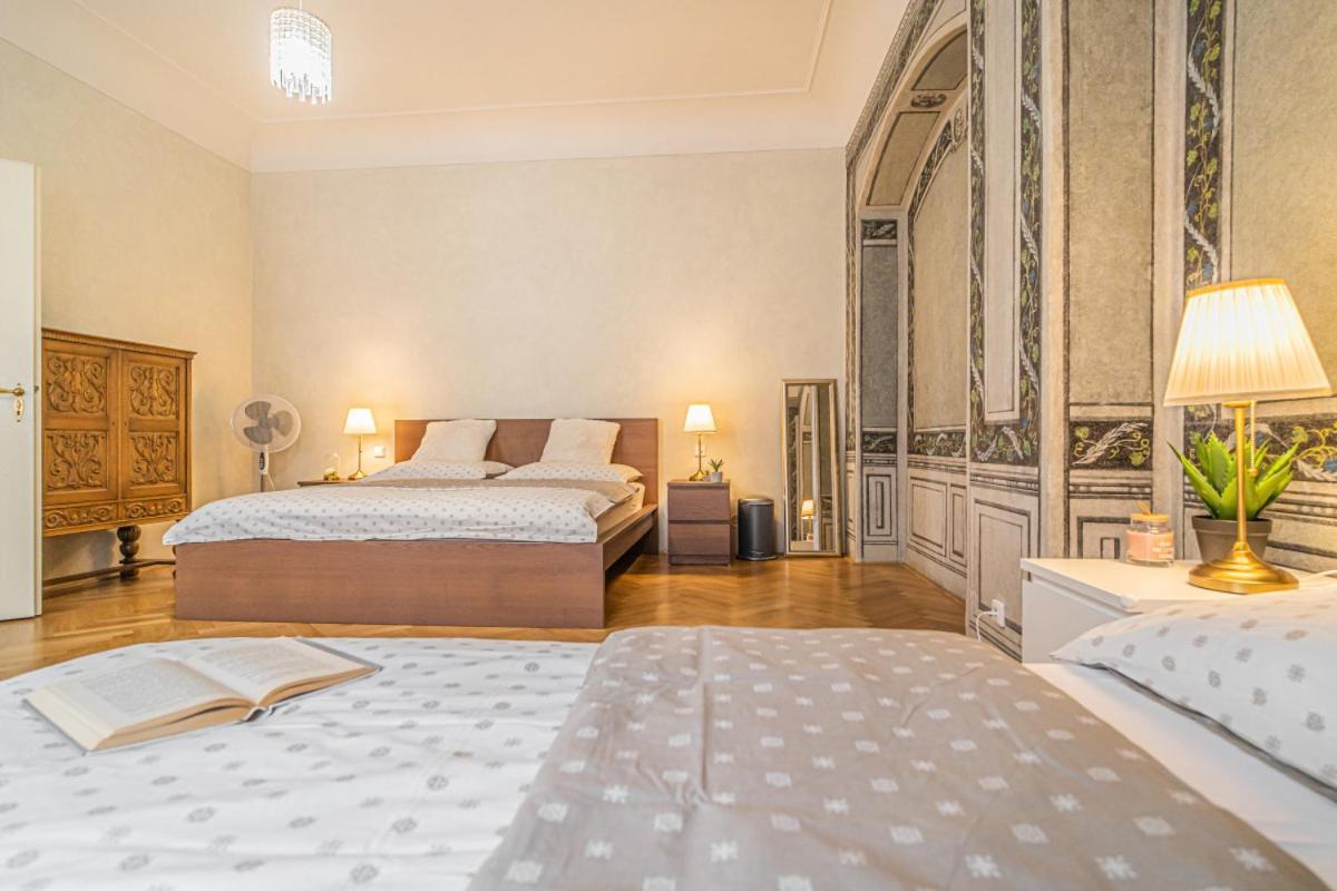 Luxury Karmelitska 2b Apartment